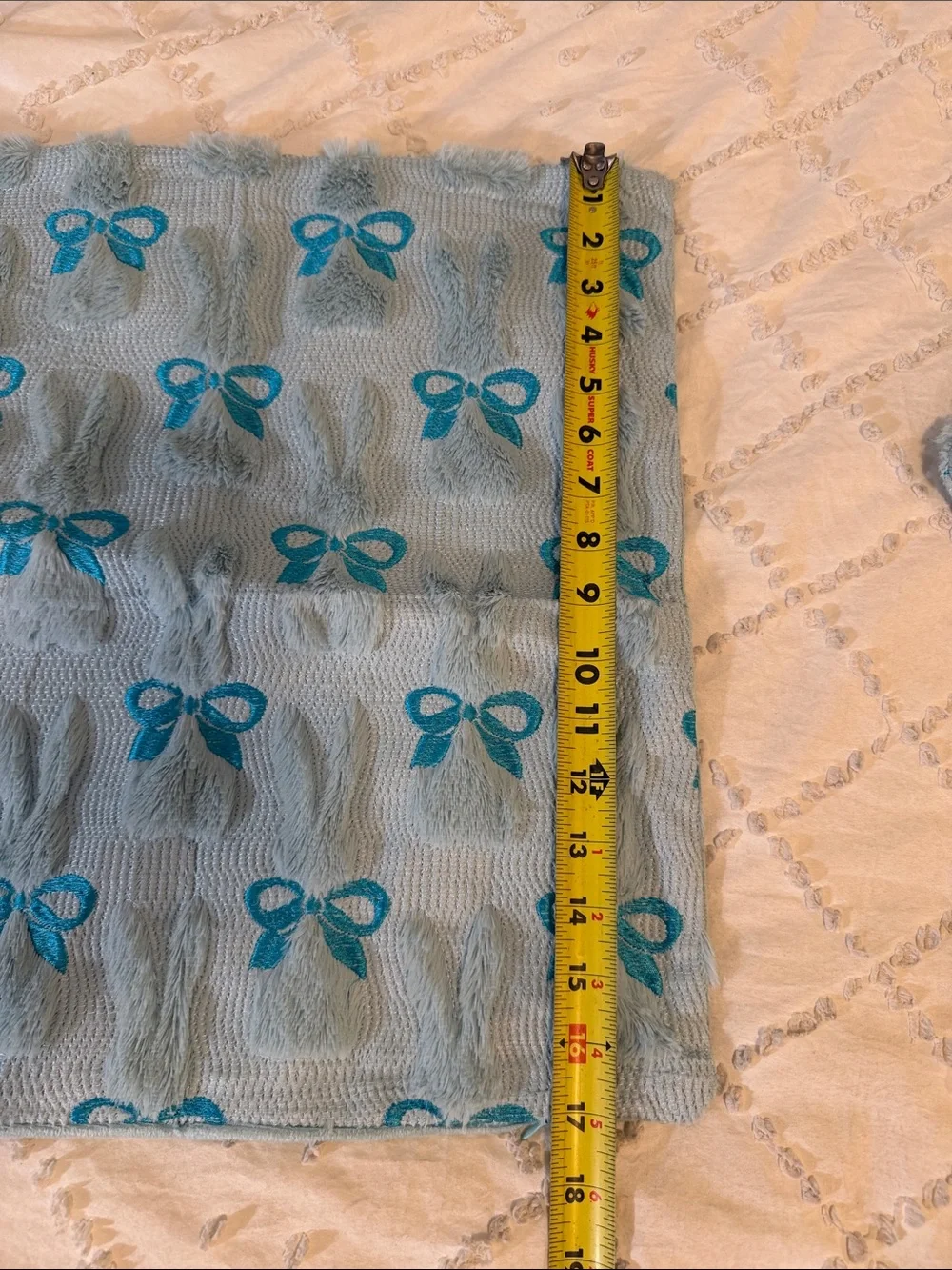 Blue Bunny Pattern Throw Pillow Covers nwot pair of 2 nwot